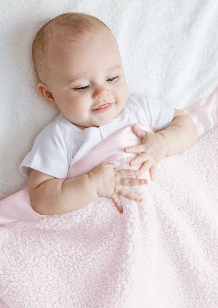 Little Giraffe Chenille Baby Blanket - Charlotte's Inc