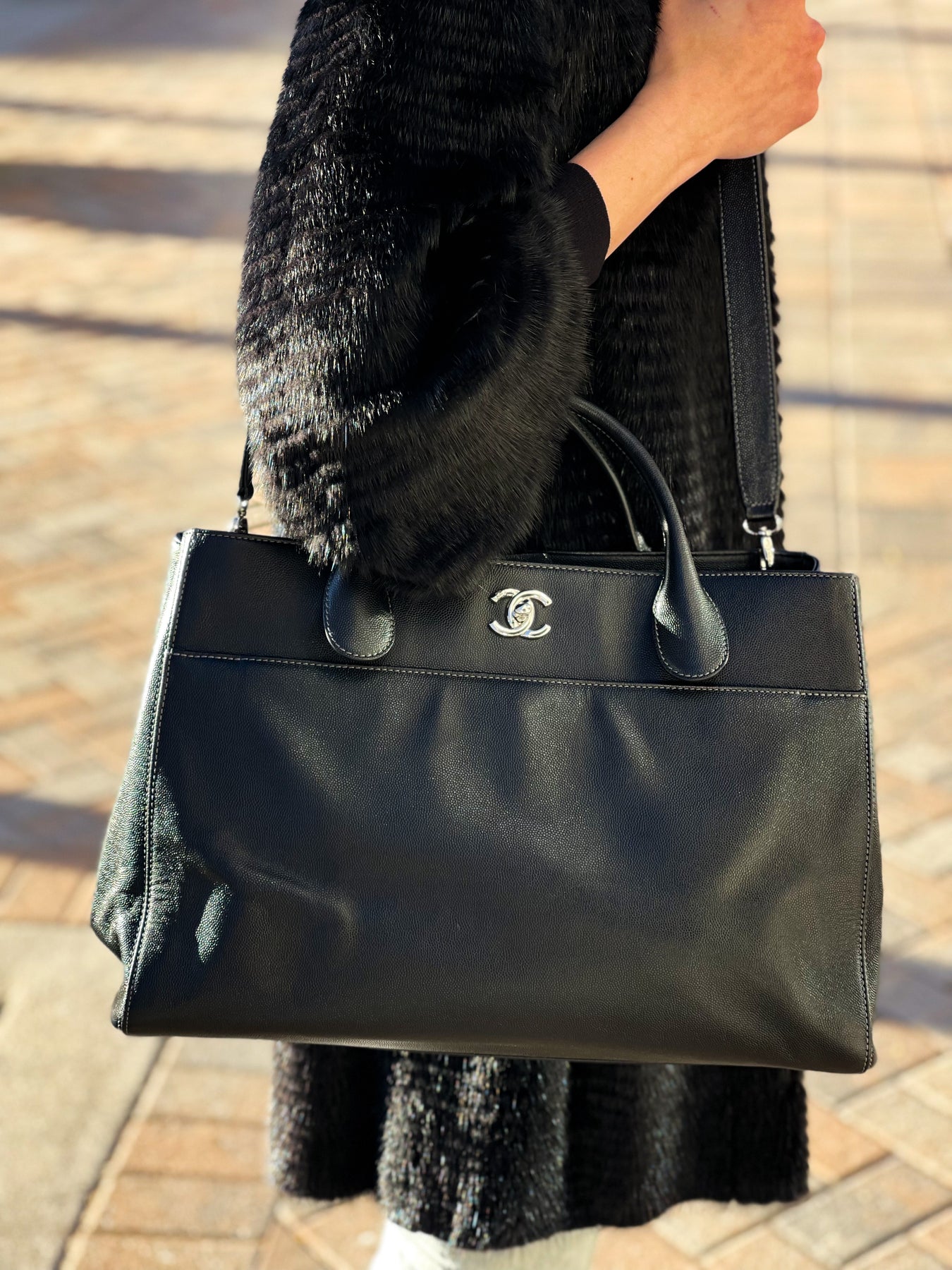Chanel 2way Shoulder Bag Black Caviar – Charlotte's Inc