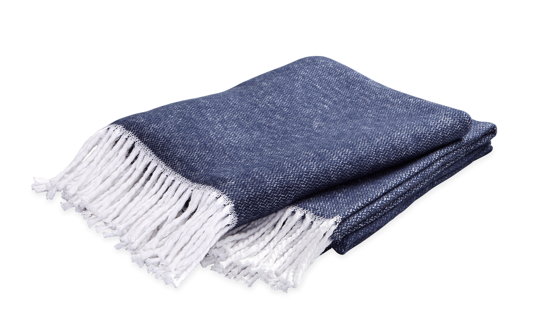 Matouk Pezzo Throw - Charlotte's Inc