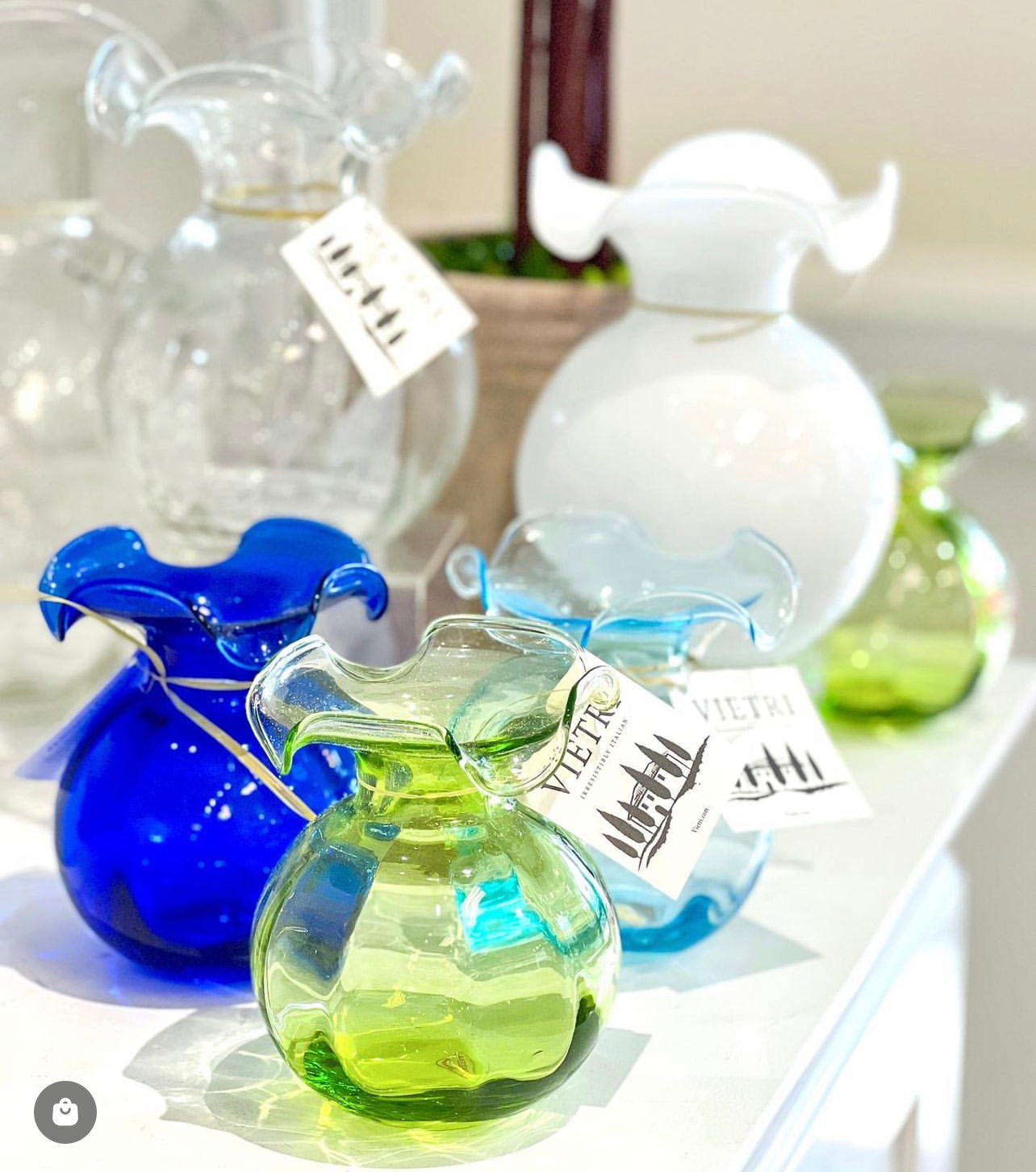 Hibiscus Bud Vases – Charlotte's Inc